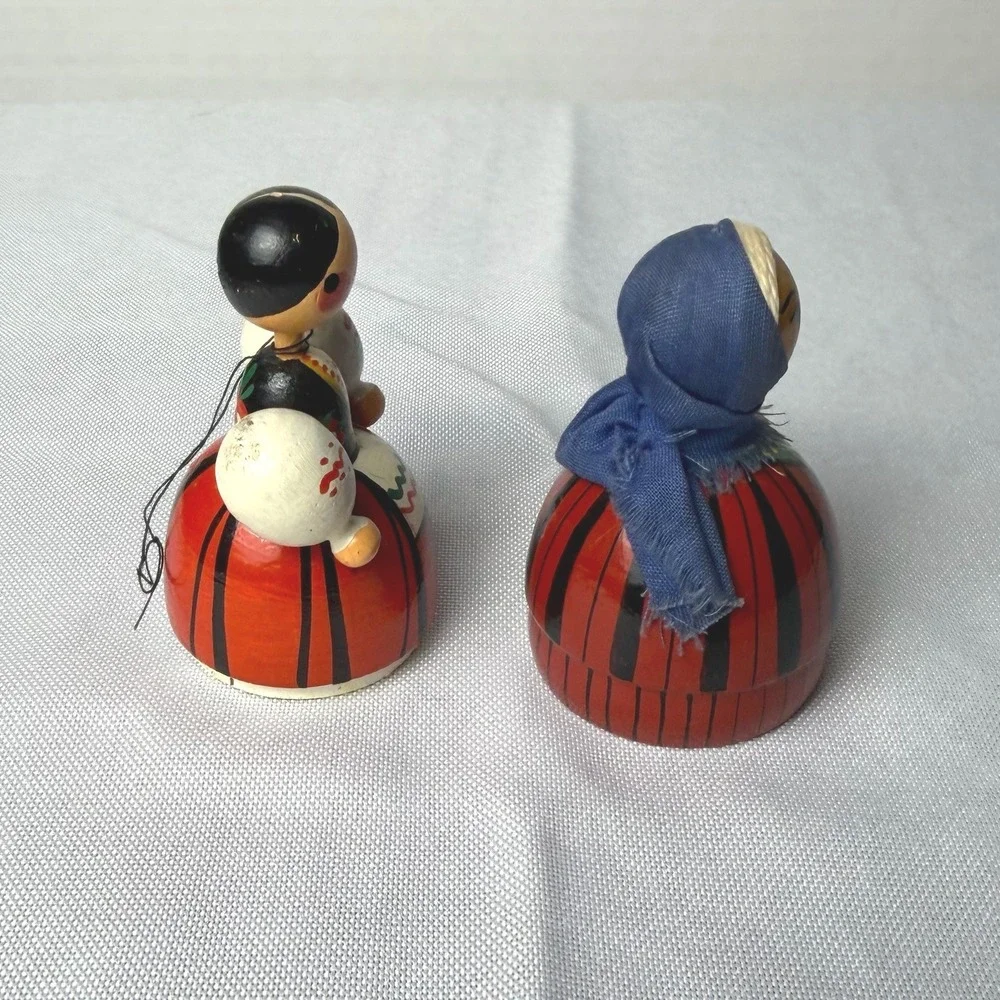 VTG Polish Folk Art Wooden Dolls Pair Hand Painted 1978 Poland Egg Figurine